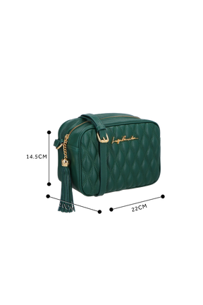 BOLSA MÉDIA EM COURO ESMERALDA COM MATELASSÊ E PINGENTE