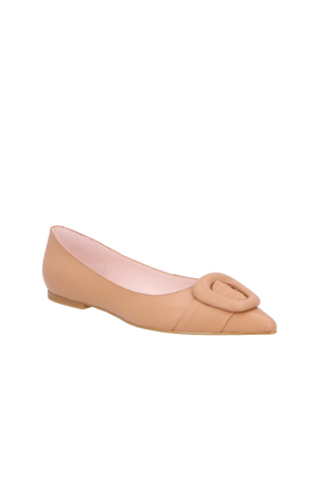 SAPATILHA EM COURO BEGE BLUSH COM ENFEITE ACOLCHOADO