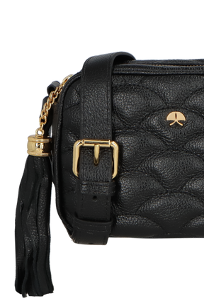 BOLSA PEQUENA EM COURO PRETO MATELASSÊ CALIANDRA