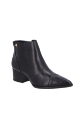 BOTA CANO CURTO EM COURO PRETA