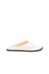 RASTEIRA DE DEDO EM COURO OFF WHITE COM SOLADO RETO
