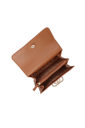 BOLSA TRANSVERSAL PEQUENA CARAMELO EM COURO