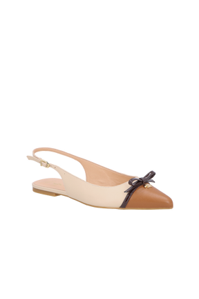 SAPATILHA SLINGBACK EM COURO NATA COM BICO CARAMELO