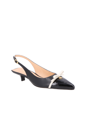 SCARPIN SLINGBACK EM COURO PRETO COM LAÇO OFF WHITE E SALTO BAIXO